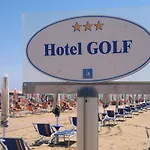 酒店 Golf ***s 比比翁