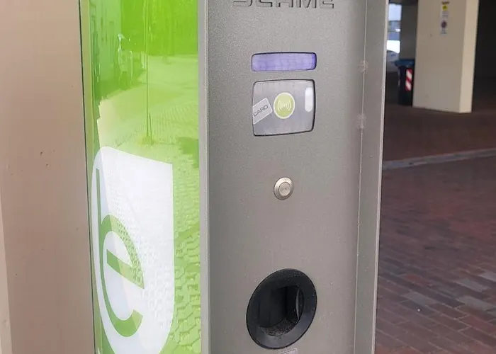 Ξενοδοχείο Golf ***s