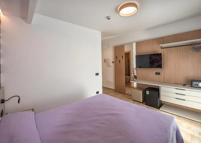 Golf ***s 3* Μπιμπιόνε