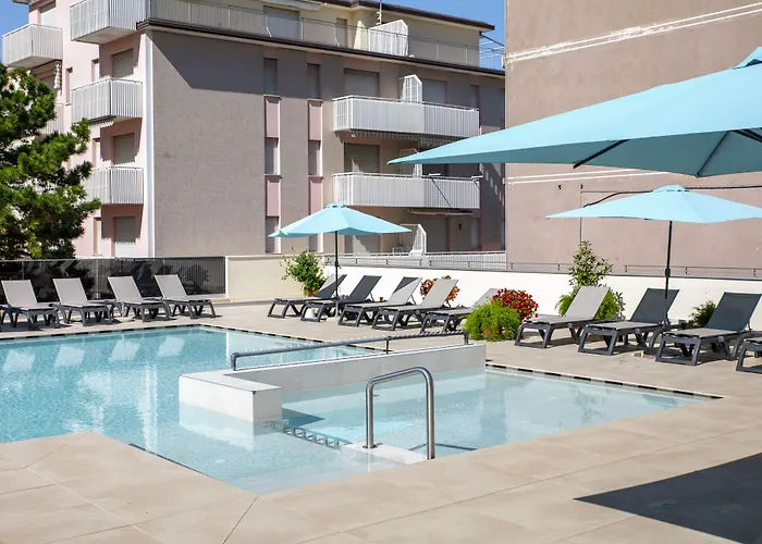 Golf ***s Μπιμπιόνε